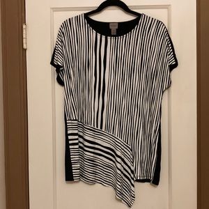 Asymmetrical short sleeve top